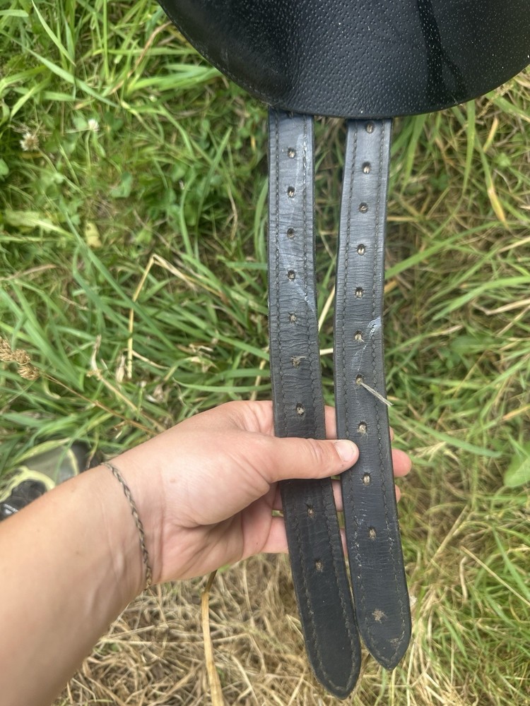 Crosby Dressage Saddle 17.5