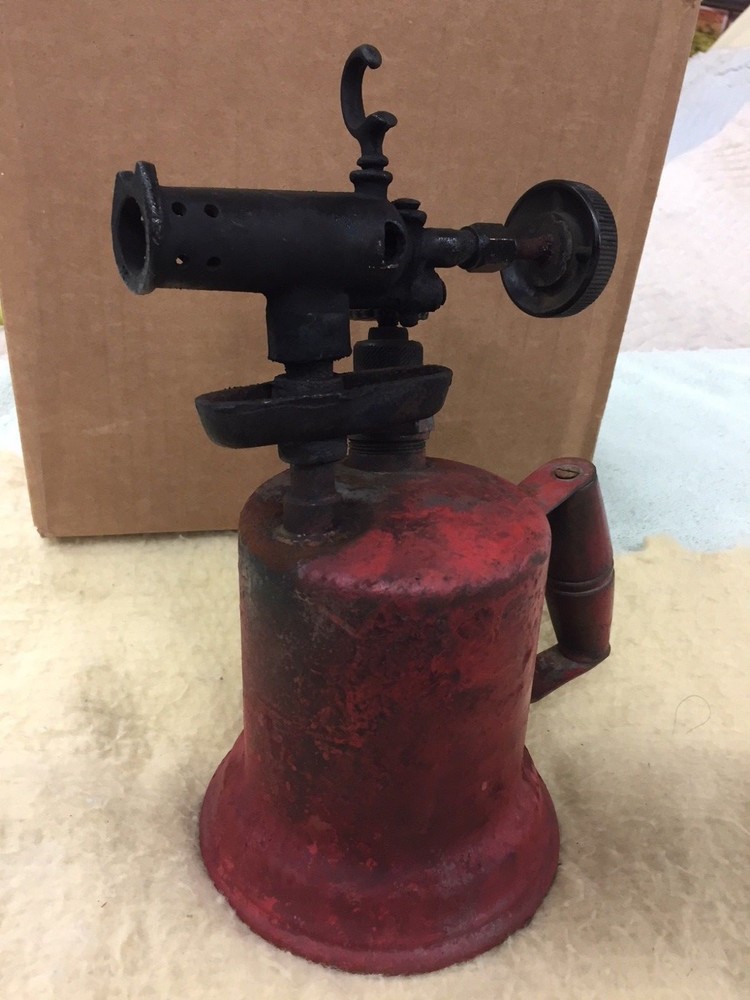 ANTIQUE VINTAGE GAS TORCH