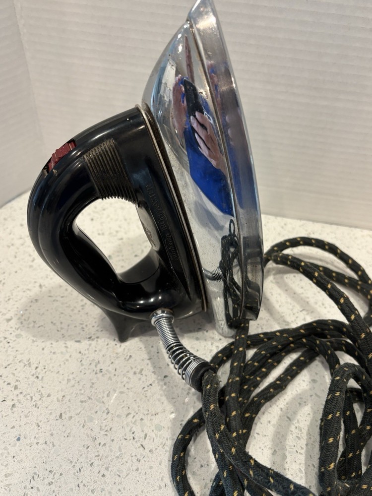 Sunbeam Ironmaster A-4 Iron Vintage Untested