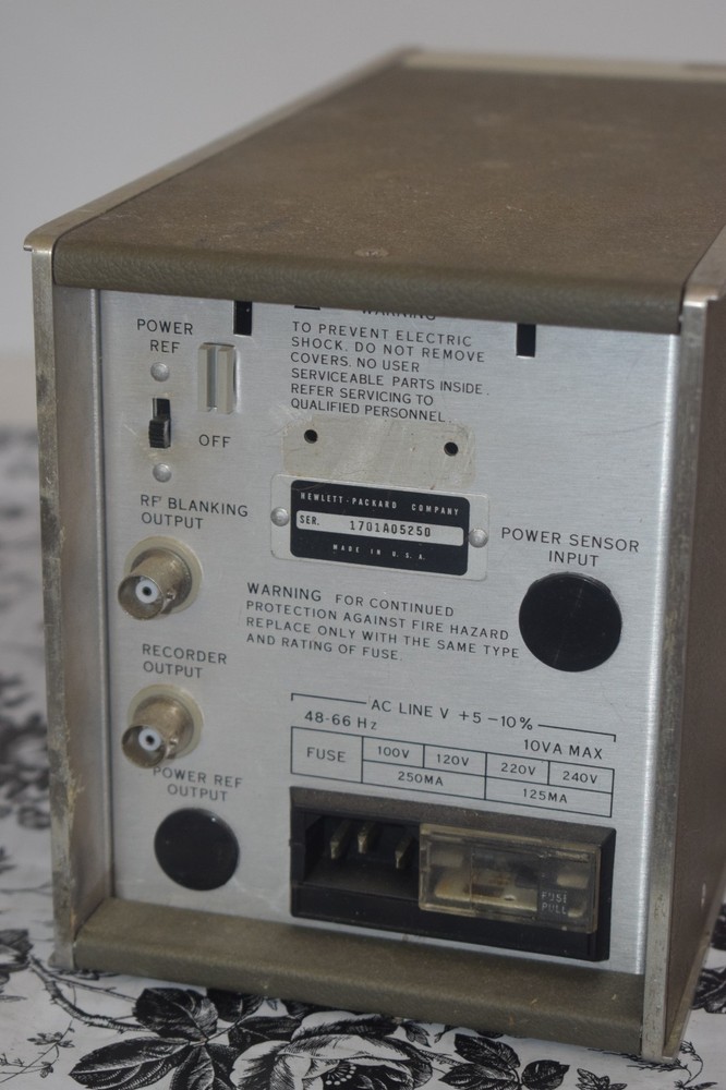HEWLETT-PACKARD 435A POWER METER