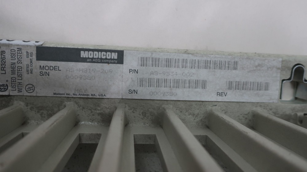 Modicon AS-H819-209 Chassis Module