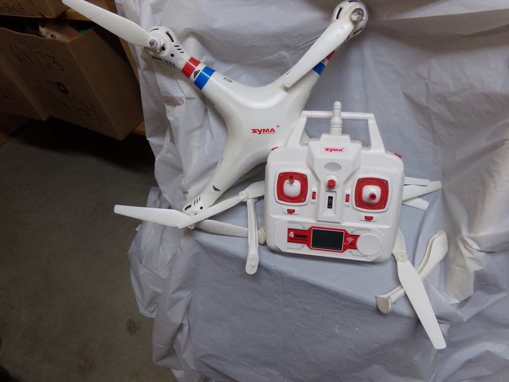 SYMA GPS Drone with Remote Control, Works, parts only, (QRS)