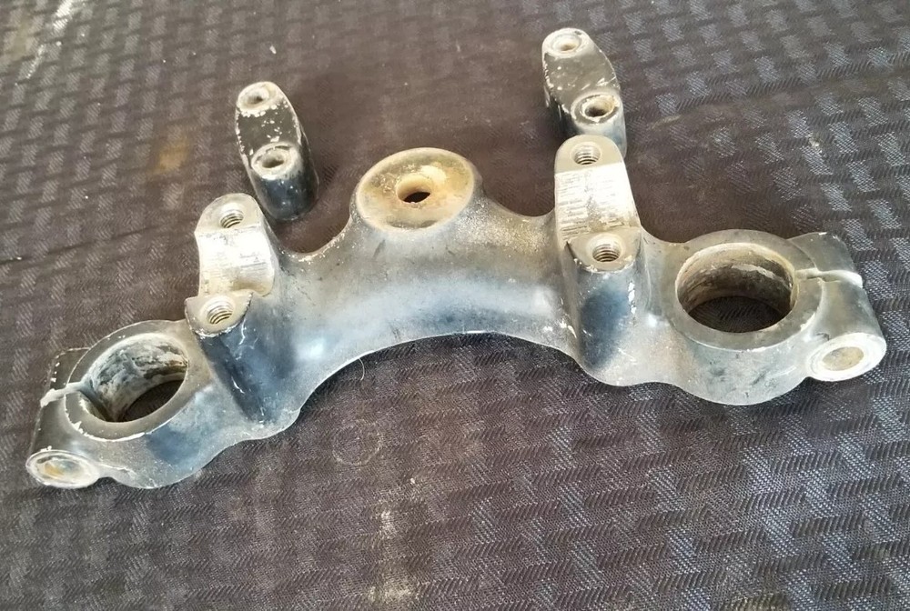 Suzuki GT185 Triple Tree Top ♻️