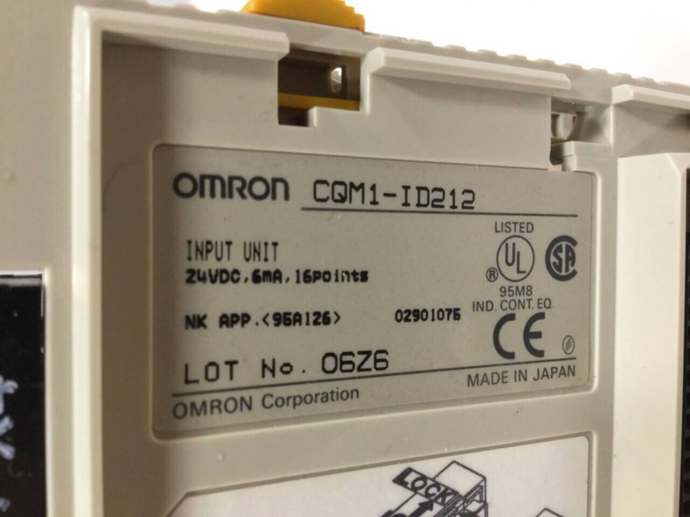 OMRON Input Unit CQM1-ID212 Used #98643