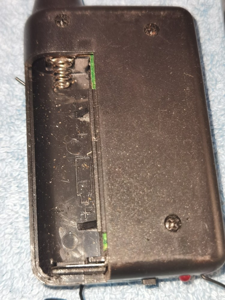 Vintage Sony WM2000 Wired/Wireless Microphone With Transmitter. Read Description