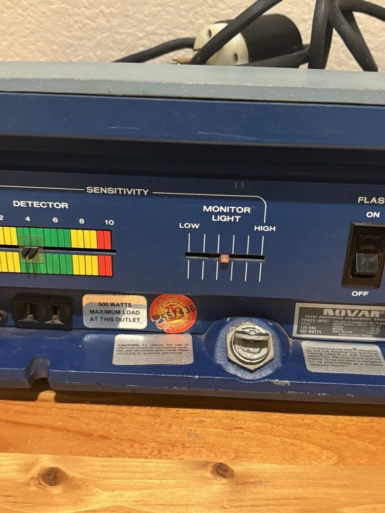 Novar 980 Security Alarm Panel - Untested - Powers On