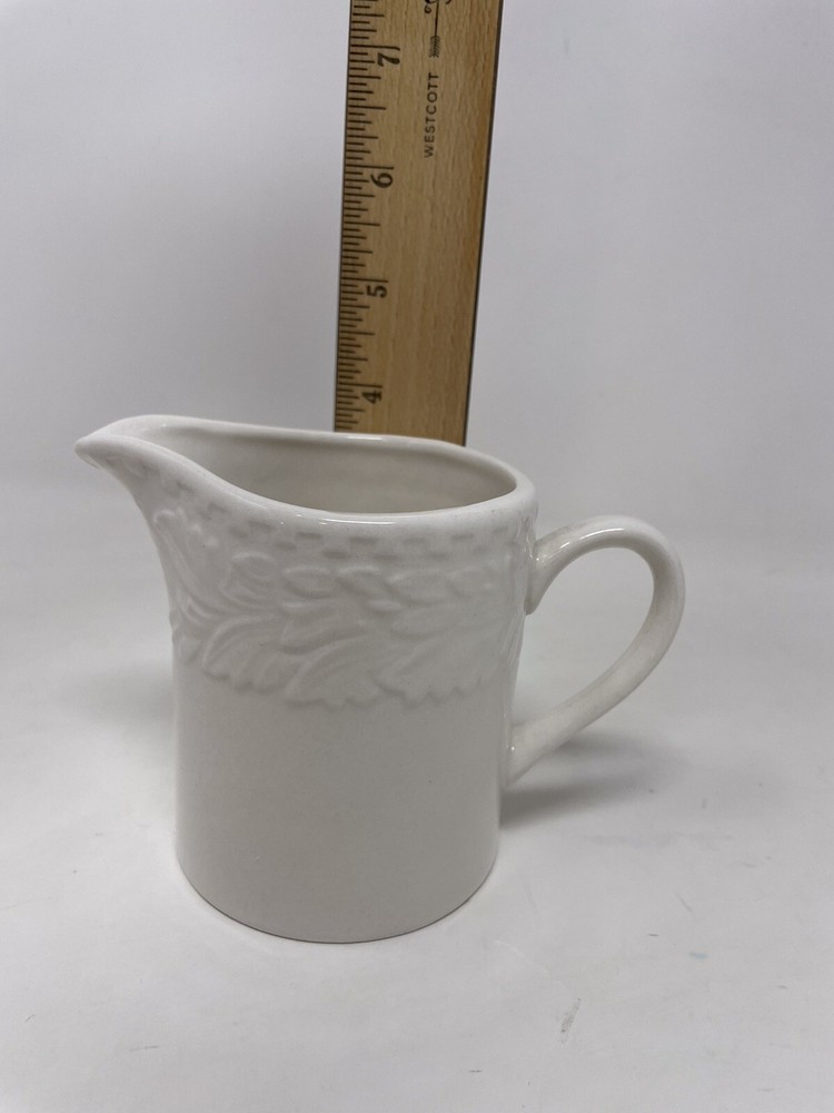 Sango Athens 8872 White Embossed Leaf Border Dairy Milk Creamer