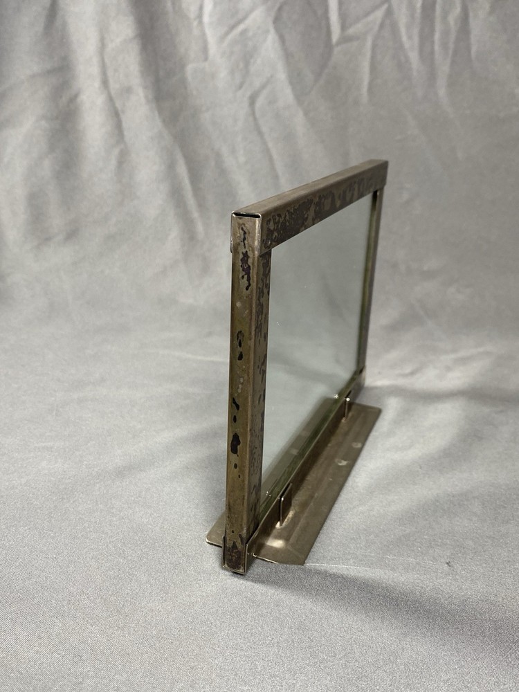 2 Vintage Silver Plated Framed Glass Rectangular Standing Picture Frames 5x7”