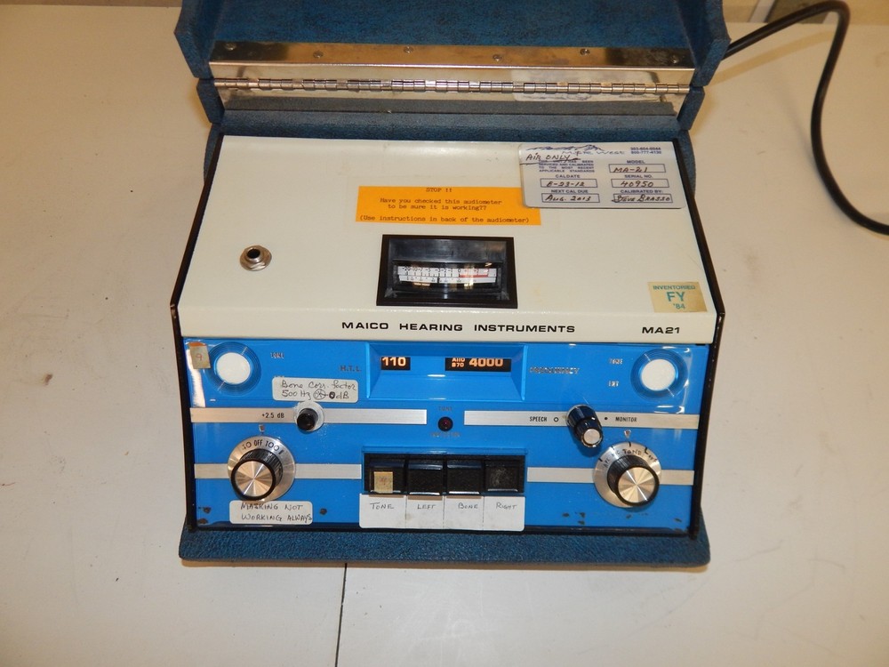 MAICO HEARING INSTRUMENTS MA-21 AUDIOMETER. (RYR8)