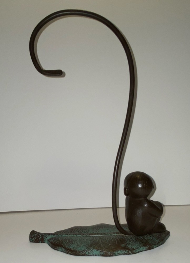 VNTG 13” CAST IRON MONKEY BANANA HOLDER TAIL HANGING HOOK ON LEAF BASE RUSTIC
