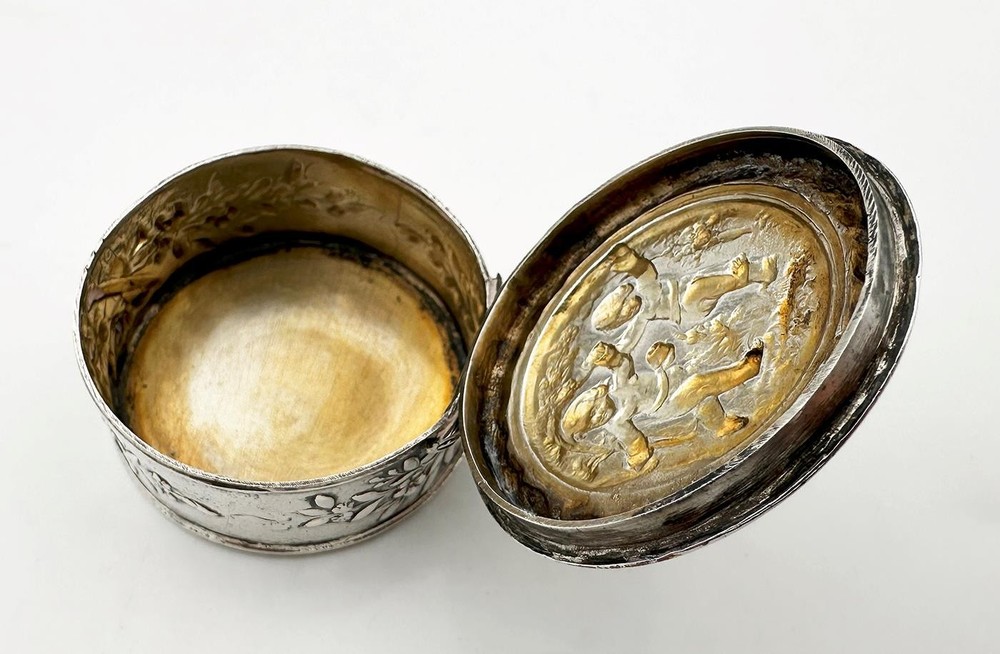 ANTIQUE AUSTRO-HUNGARIAN SILVER CHERUBS BOX 1806