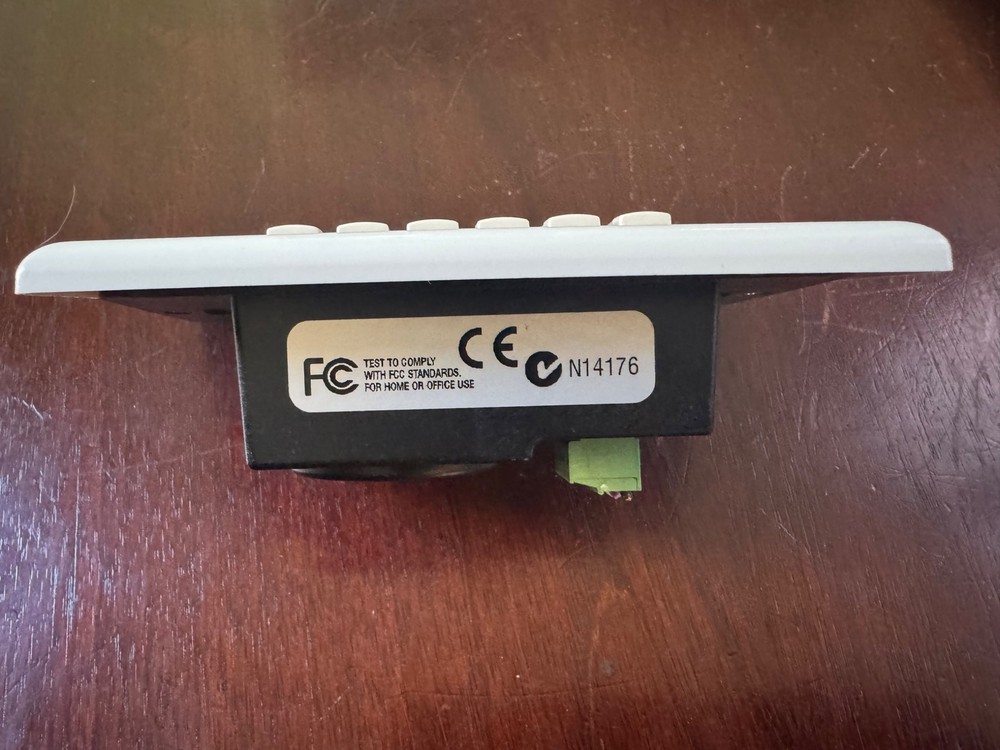 Crestron C2N-DBF12W (White) 12-Button Keypad