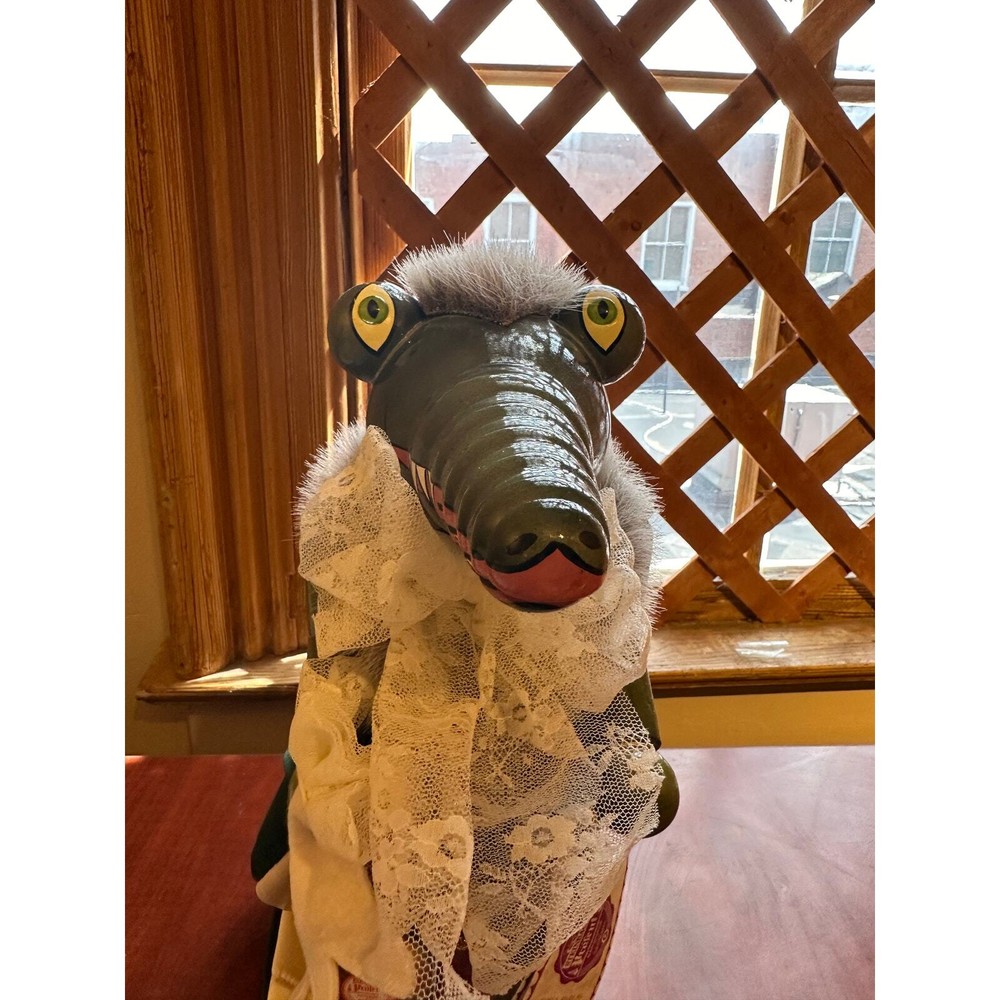 Peter Pan Crocodile Steinbach - Disc - Highly Collectable