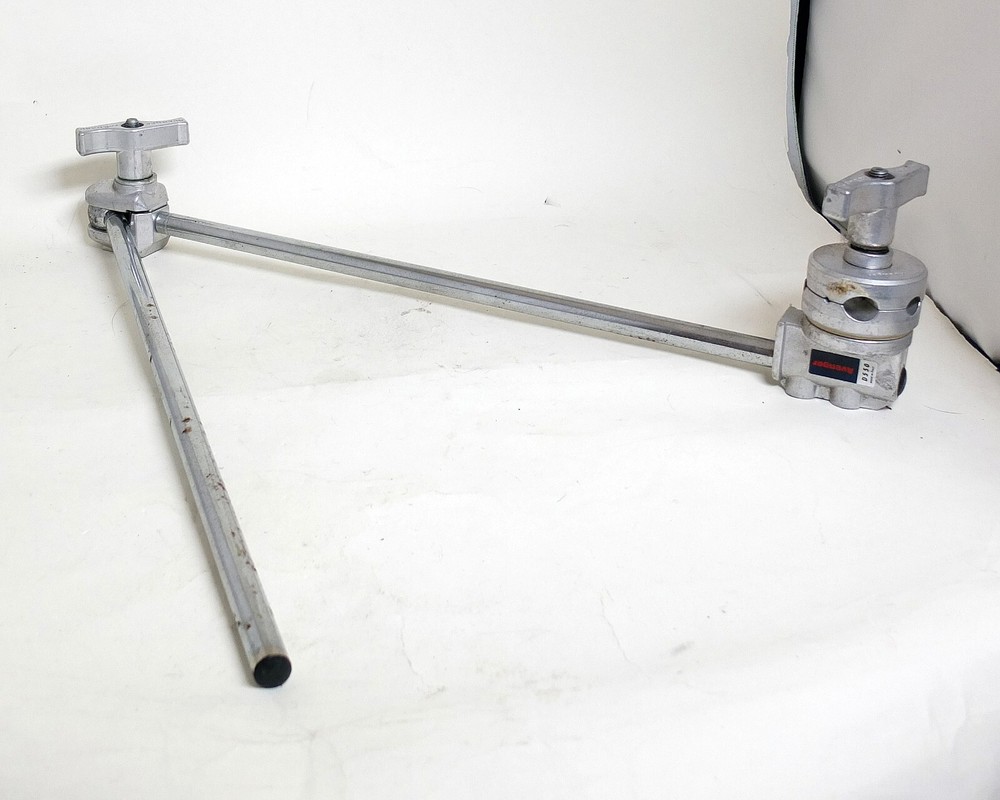 Avneger D550 Chrome Fun Grip Arm 42" Used