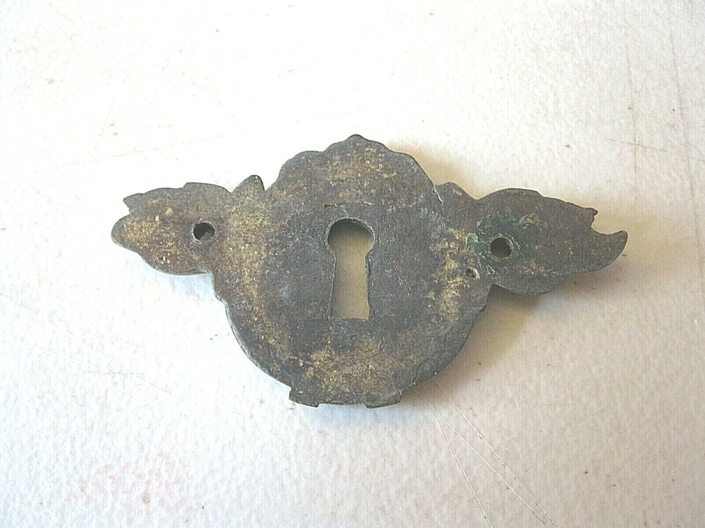 (2) ANTIQUE - SOLID BRASS FURNITURE KEYHOLE DECORATIONS - EMBELLISHMENTS