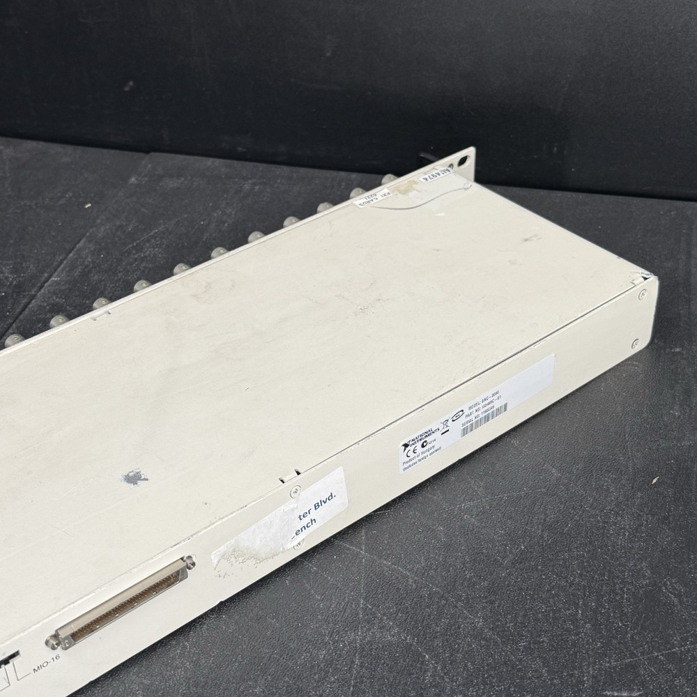 National Instruments BNC-2090 Rack Mounted Terminal