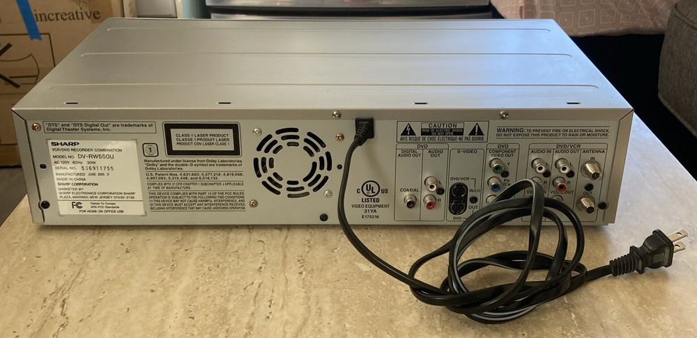Sharp DV-RW550U DVD Recorder VHS VCR Combo Recorder Powers On Untested