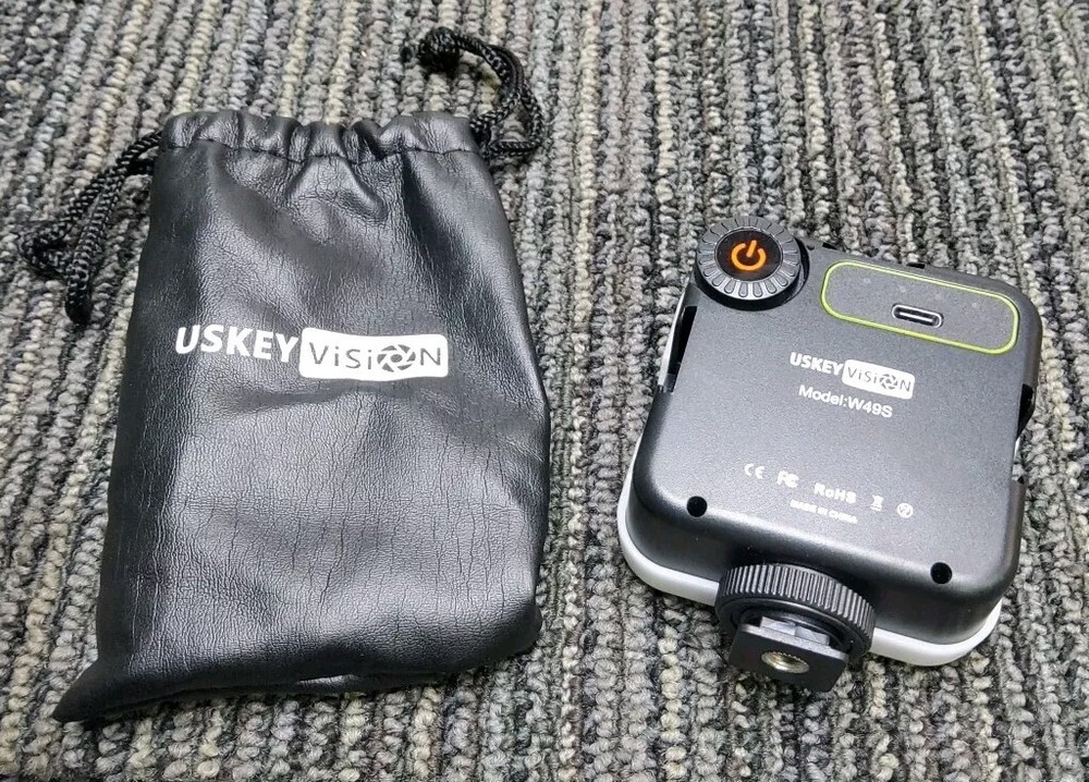 Uskey Vision W49S Black Smartphone Video Microphone Kit