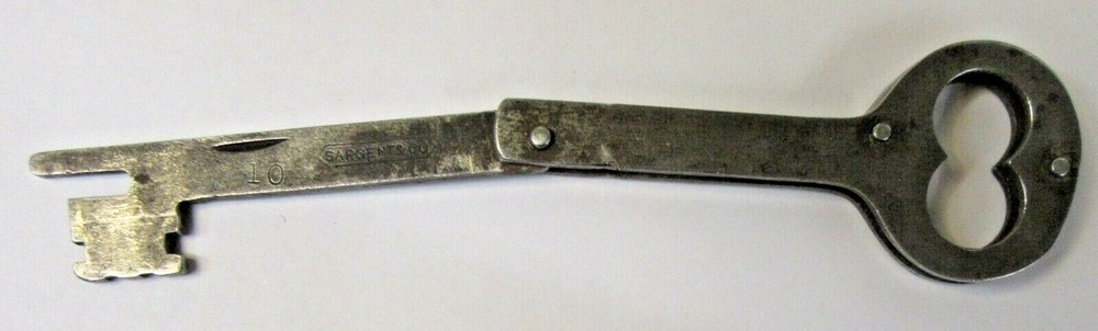 SARGENT #10 folding skeleton key opens to 5" long *