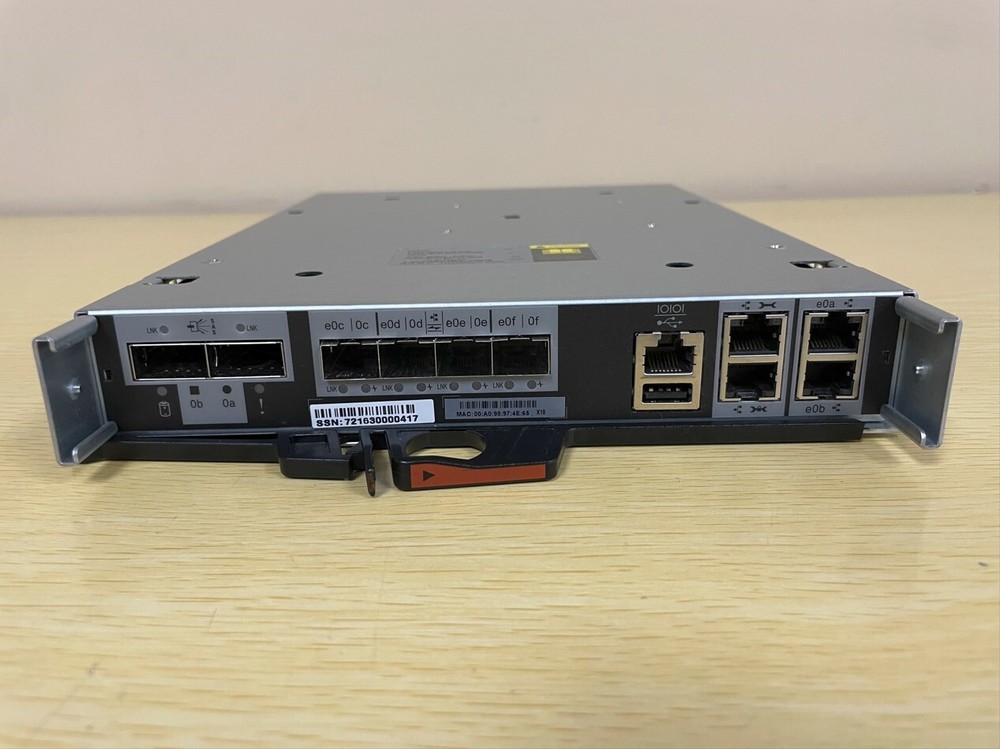 NetApp SAS Disk Array Controller Module 111-01324+E3 SASWWN 1E1C00 FCWWN 1E1BC0