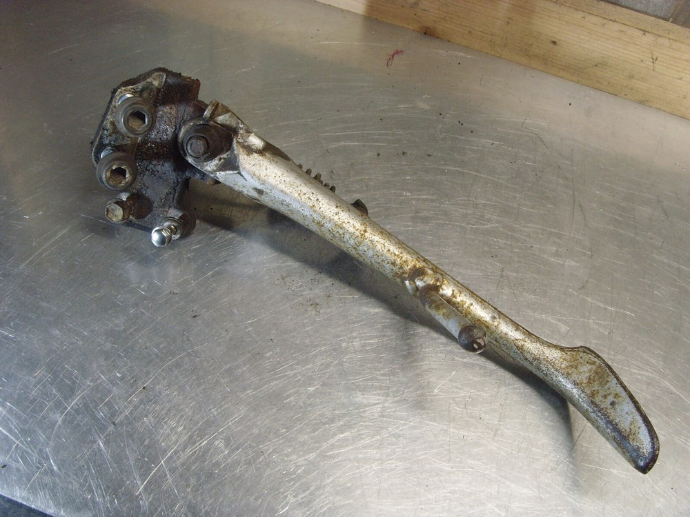 SUZUKI GSR 600 SIDESTAND 2006-2010