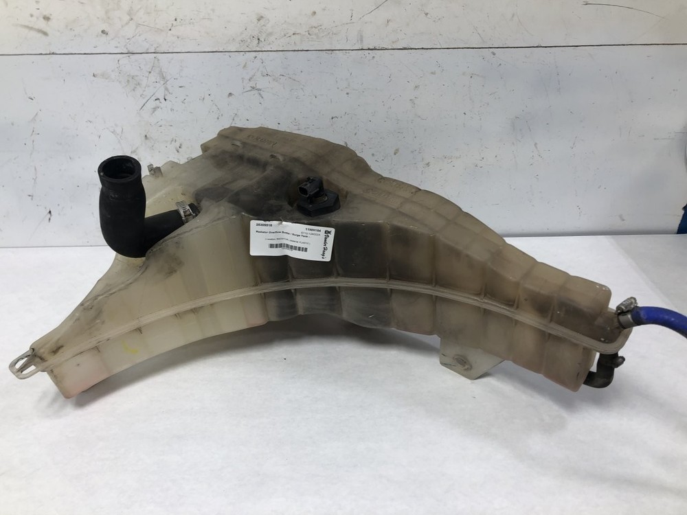 2011 Freightliner CASCADIA Plastic Radiator Overflow Bottle