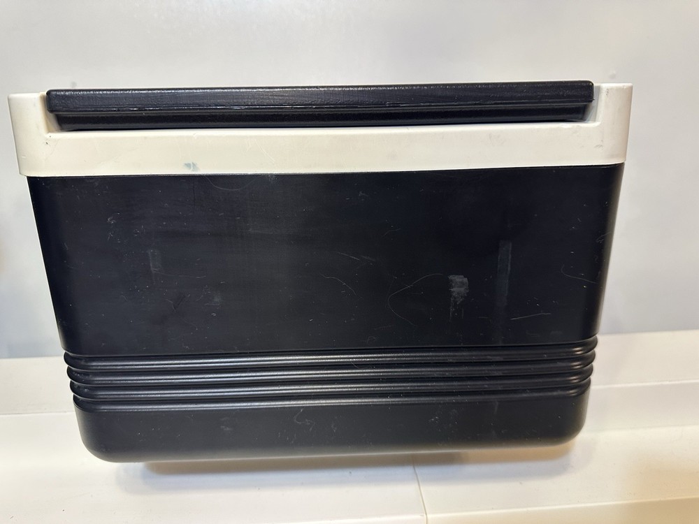 Yamaha Igloo Mini Cooler Black Promo