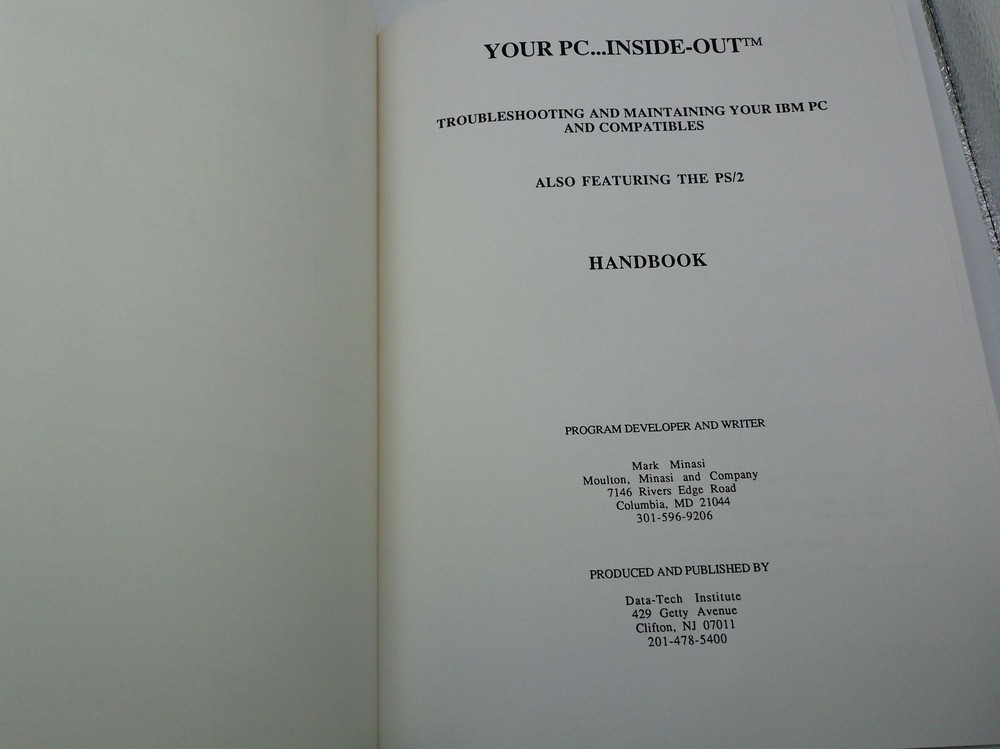 Data-Tech Your PC Inside-Out Retro Vintage Package VHS 5.25 1987 Disk Manual