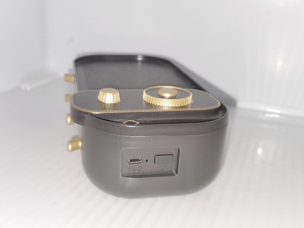 "Back In My Day" -- Retro Bluetooth Speaker with USB Cable.