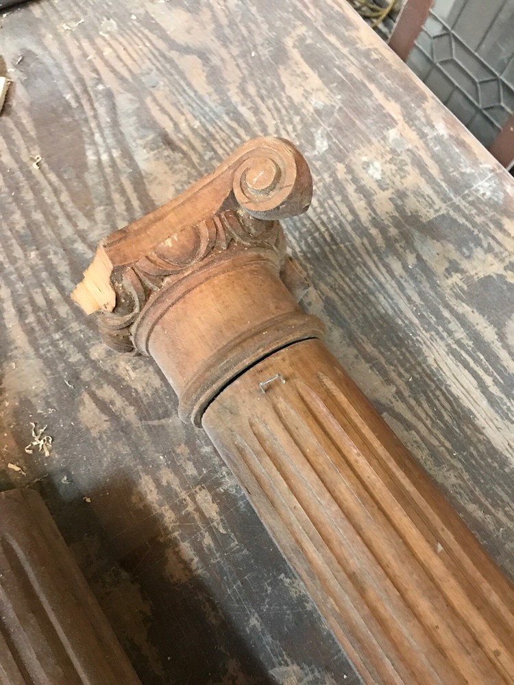 An Pair Antique fluted Oak Columns 50 x 3 x 5