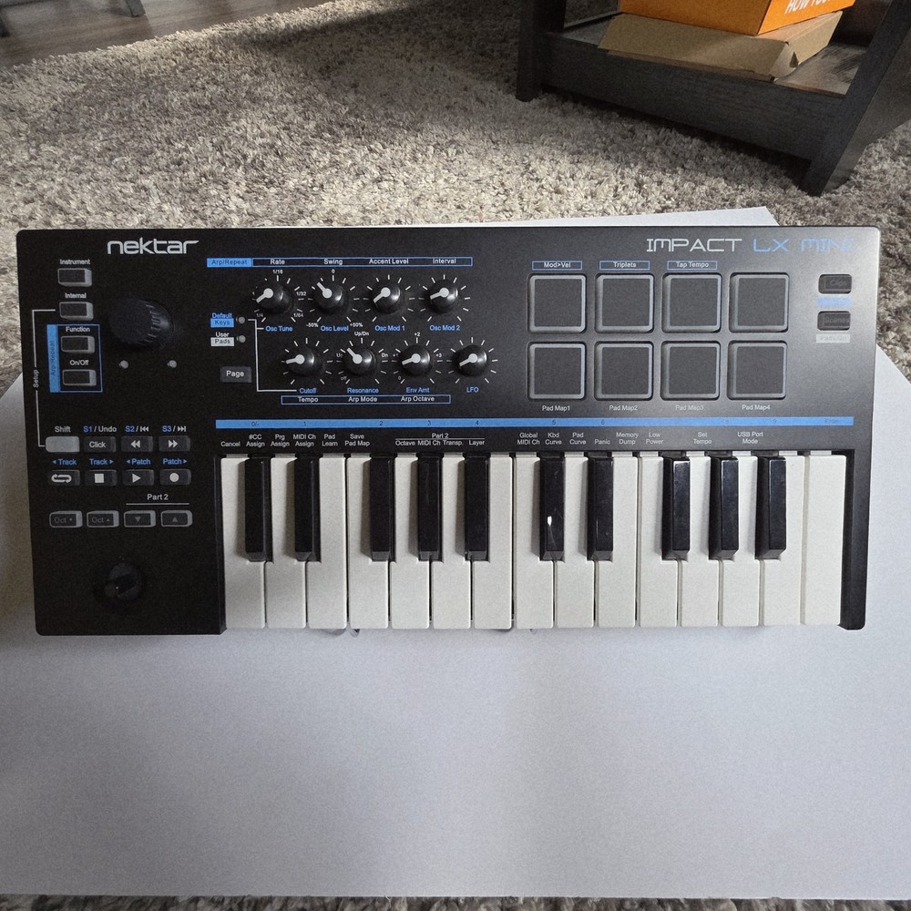 Nektar Impact LX Mini 25-Key MIDI Controller Keyboard