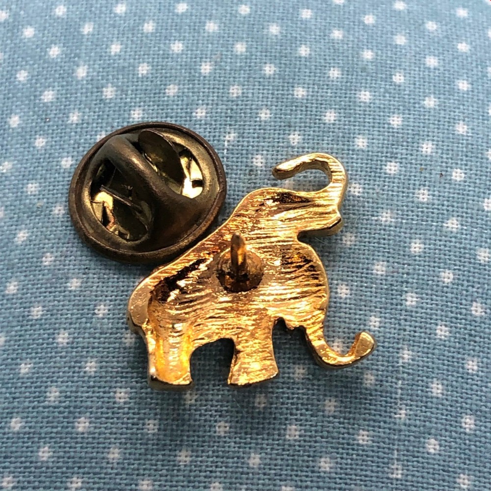 Gold Tone Elephant Pair Lapel Tac Pin