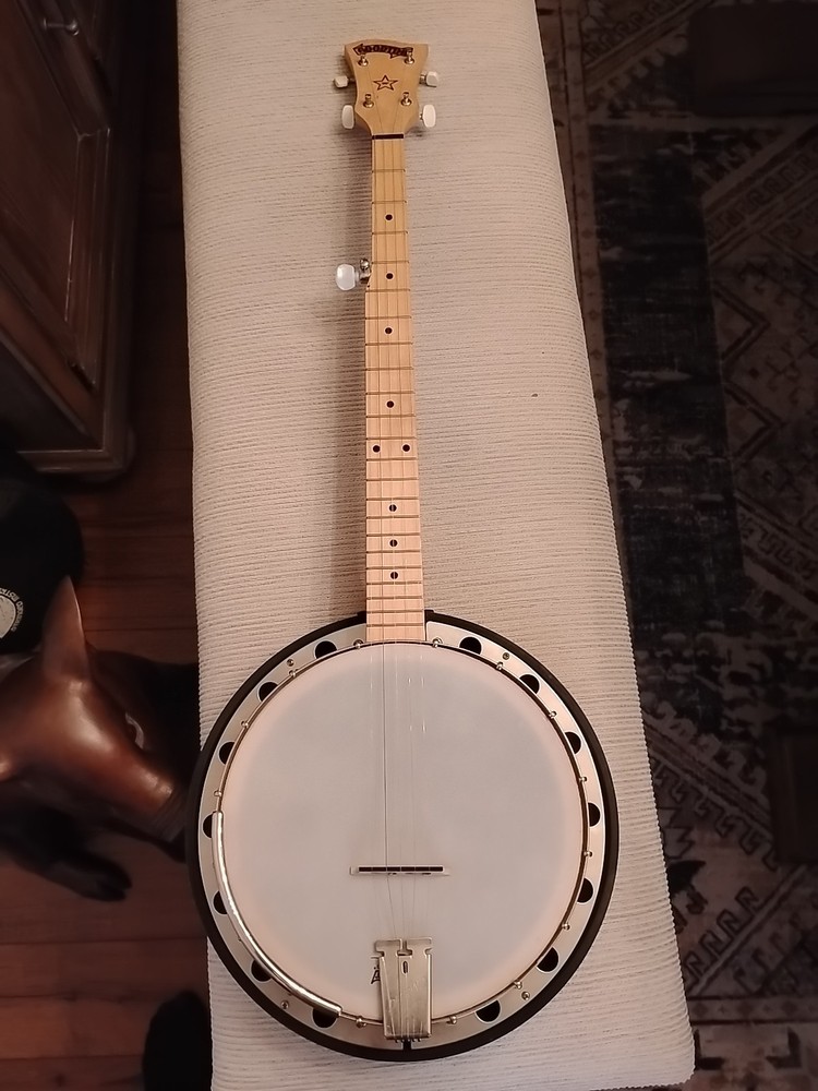 DEERING BANJO GOODTIME  Maple 5 String - With Soft case