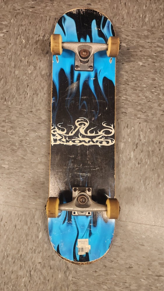 Krown Skateboard Rookie Blue Flame Complete