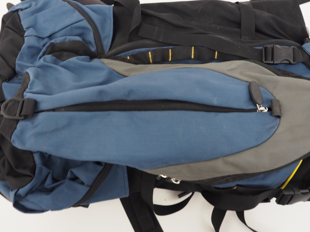 Vintage Vortex Internal Frame Pack Hiking Backpack Size Large Blue / Black