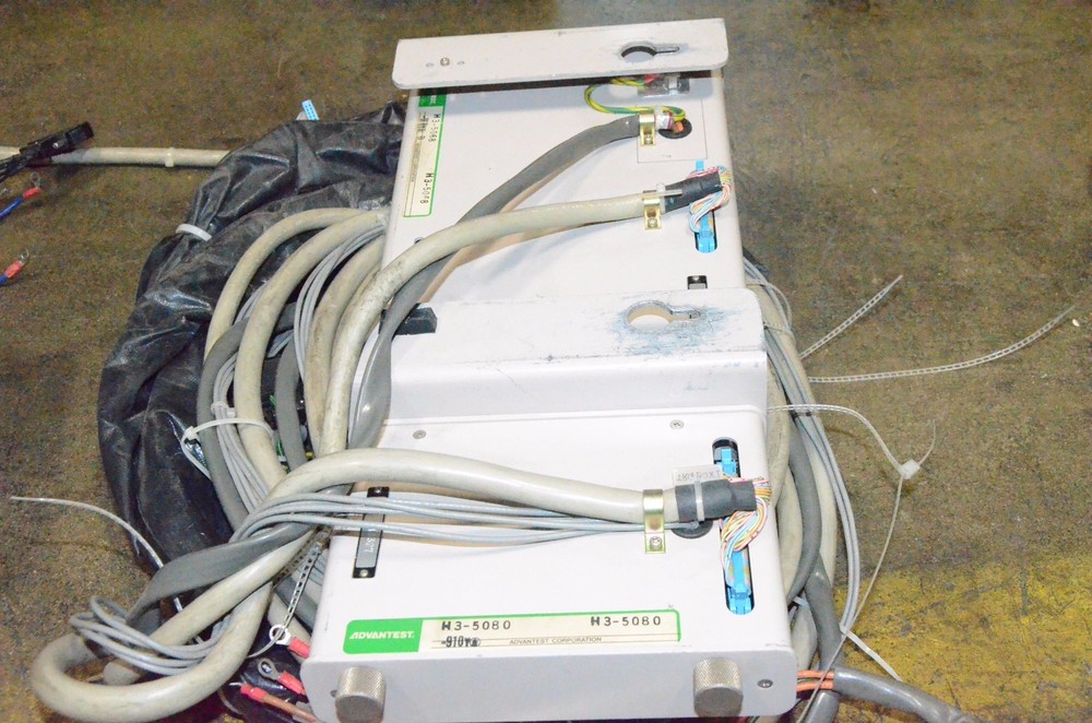 Advantest Control & Trigger Box Controller HS-5068 HS-5080 With Cables Test Head