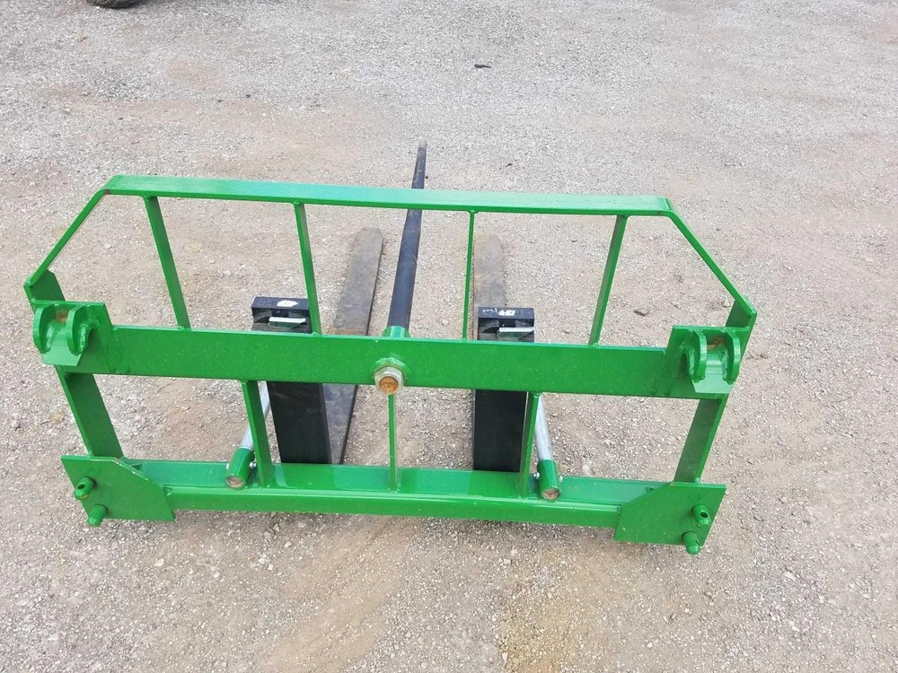 John Deere - Hay Bale Spear and Pallet Forks