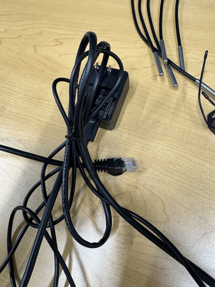 ALTA Wireless Sensor Lot - Gateway, Temp, Vac, & Low Temp (Tested)