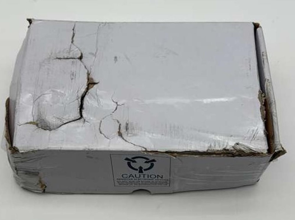 AudioCodes MP-204 4FXS VoIP Gateway – Box Damaged