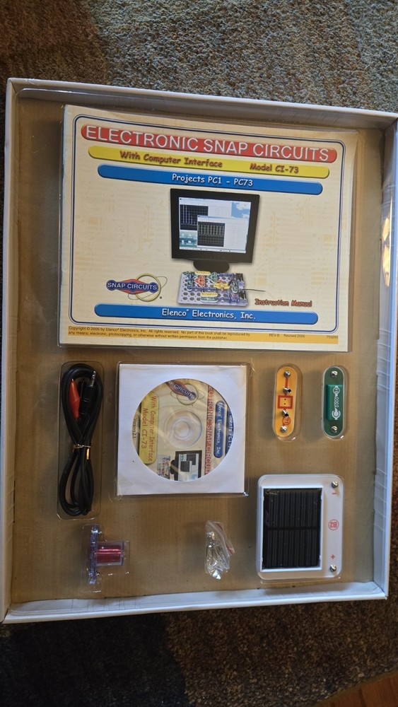 Complete-Elenco Snap Circuits Extreme SC-750 Electronics Exploration Kit