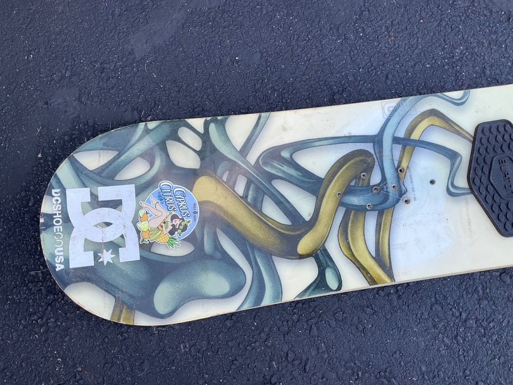 Vintage Burton 57 Omen Snowboard