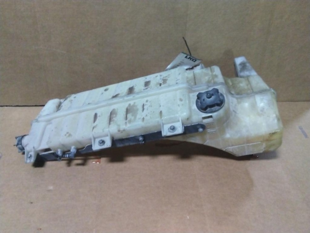 For 2016 VOLVO VNL RADIATOR OVERFLOW TANK , IL