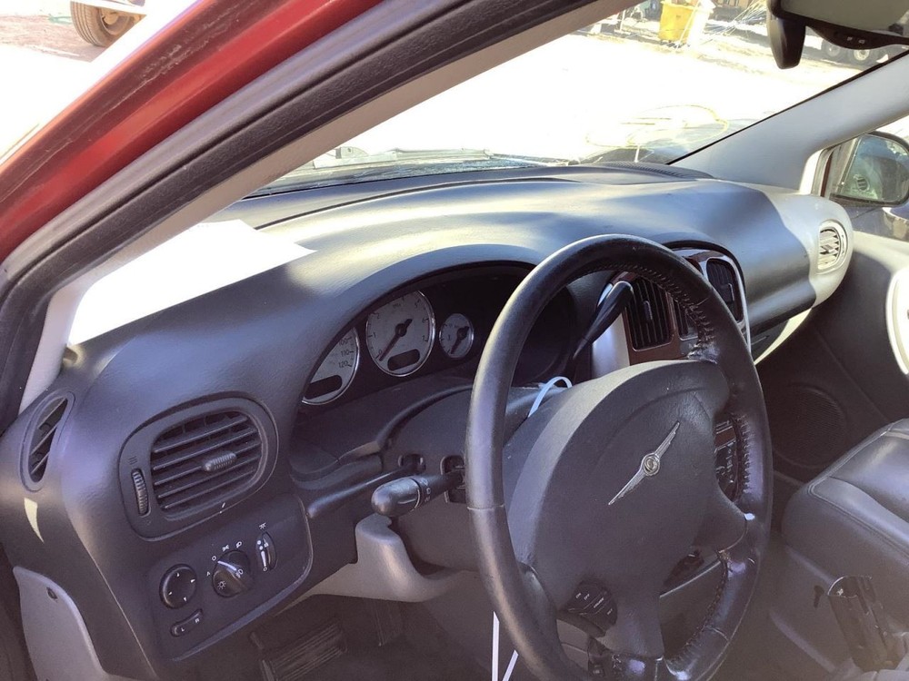 TOWN COUN 2007 Glove Box 4493840