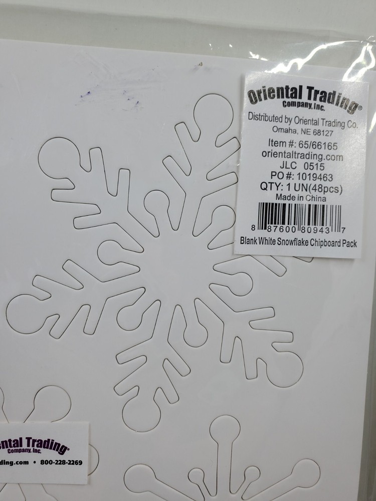 CCP4 Oriental Trading Blank White Chipboard Snowflakes Pack 6 Sheets