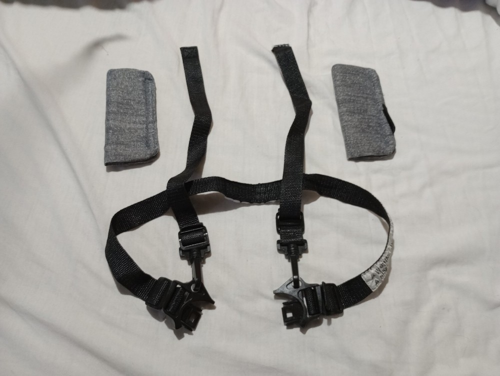Summer 3D Pac CS Stroller....seat belt harness Pieces