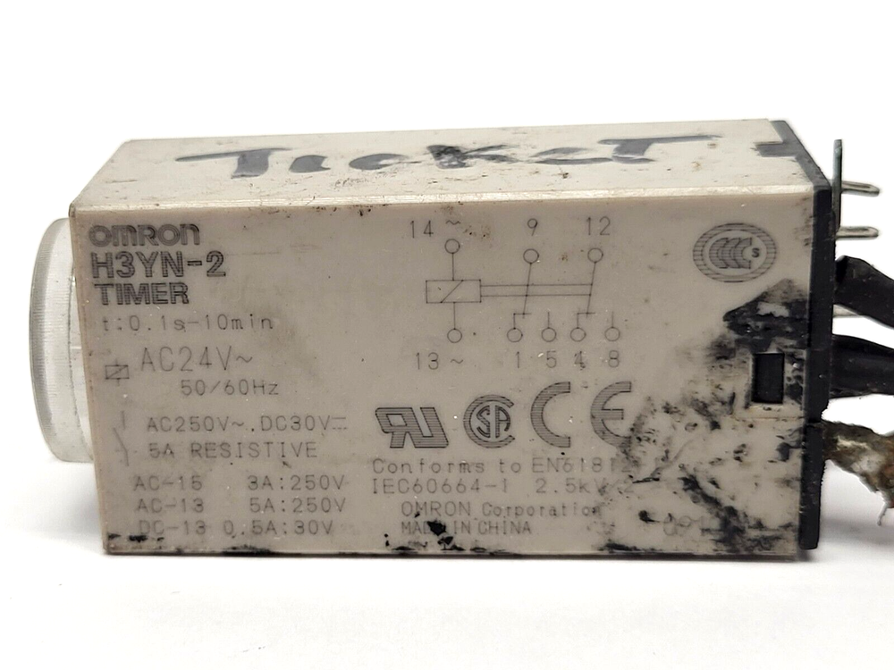 Omron H3YN-2 Time Delay Relay 250V