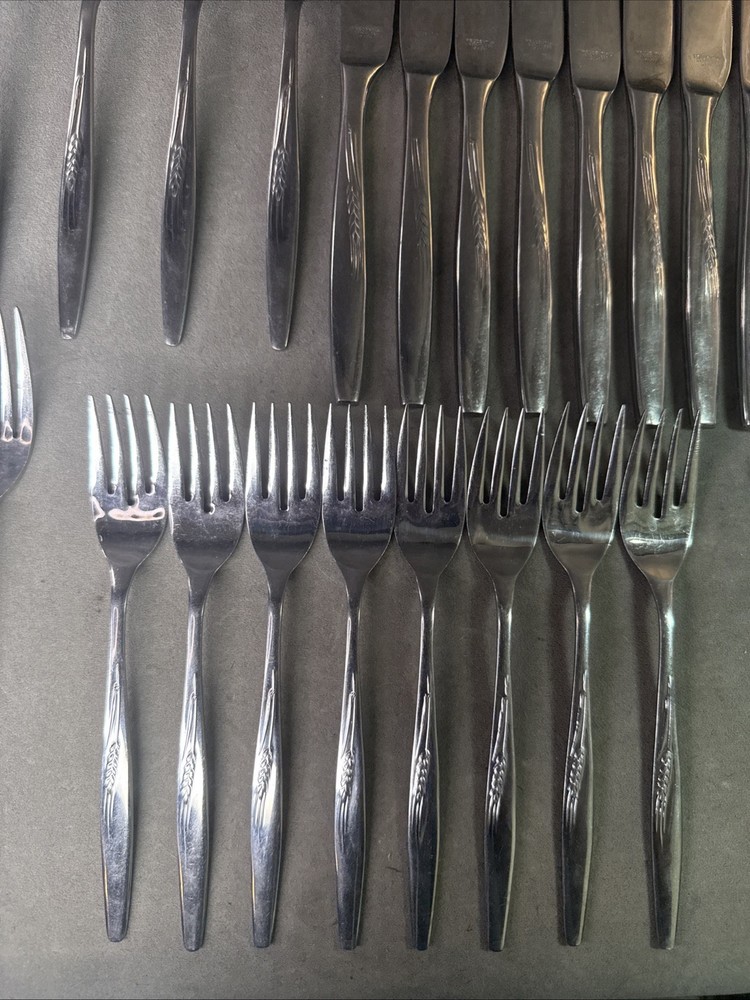 Prudential Stainless “Wheat Sprig” Design Flatware Japan 52 Piece Set