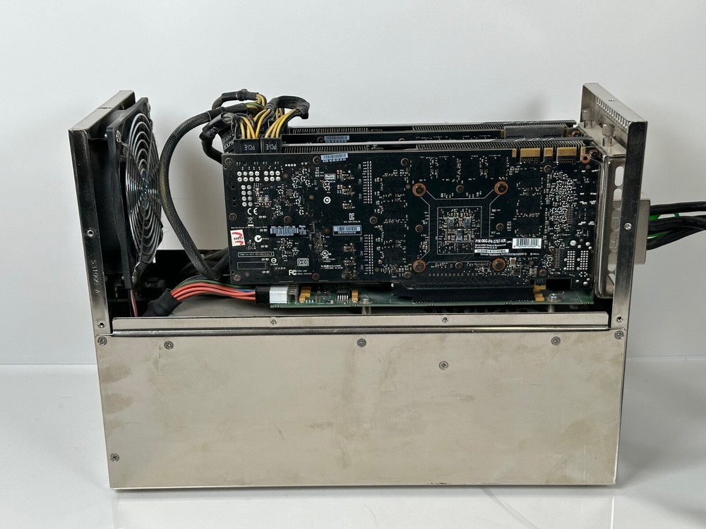 Cubix GPU Xpander w/ x2 GTX-760 Graphics Cards