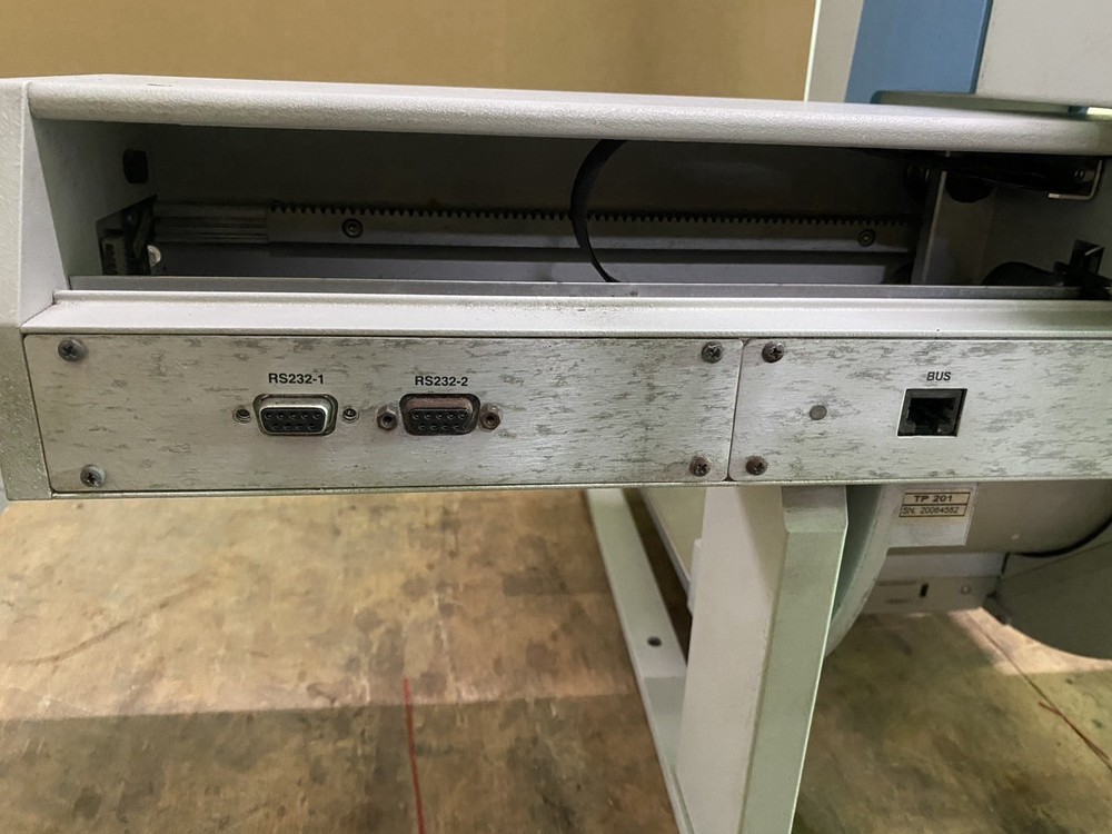 Thermo TriPlus AS Autosampler – w/ Cables, Cracked Cover Panel, Untested