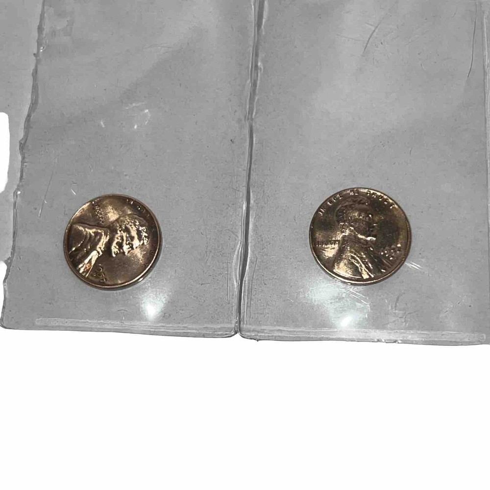 2 wheat pennies 1957d And 1952d
